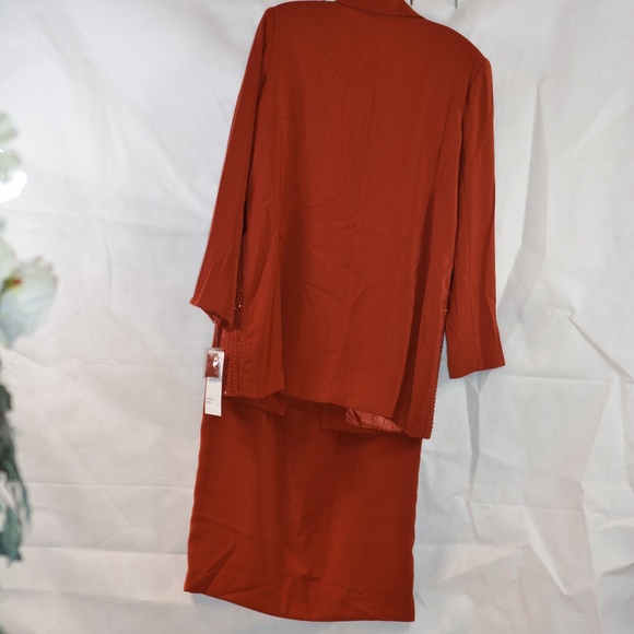 Beaded/Embellished Rust Coloured Special Occasion 2 pc suit SZ 14 Harmony NY NWT - Picture 11 of 11